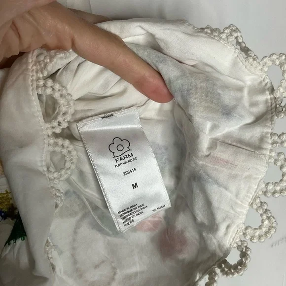 NWOT Farm Rio Pitanga Embroidery Crochet Mini Skirt Medium - Picture 6 of 9